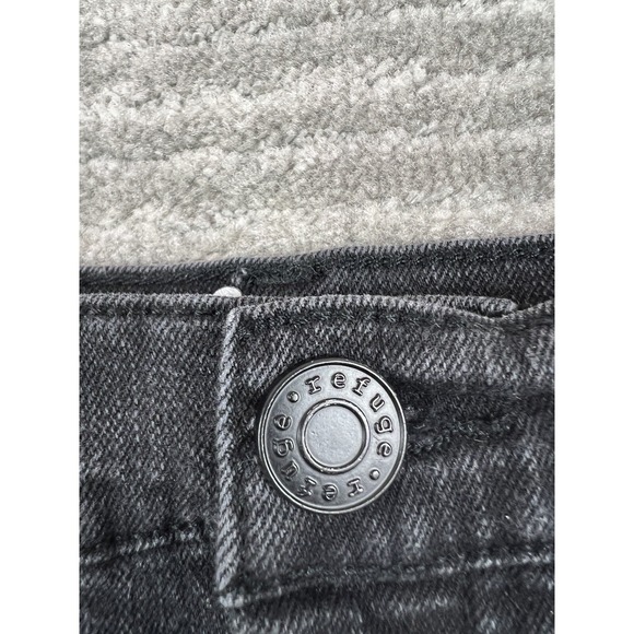 Refuge Shorts Womens‎ 4 Black Denim High Rise Cheeky Jean Distressed - Picture 9 of 11